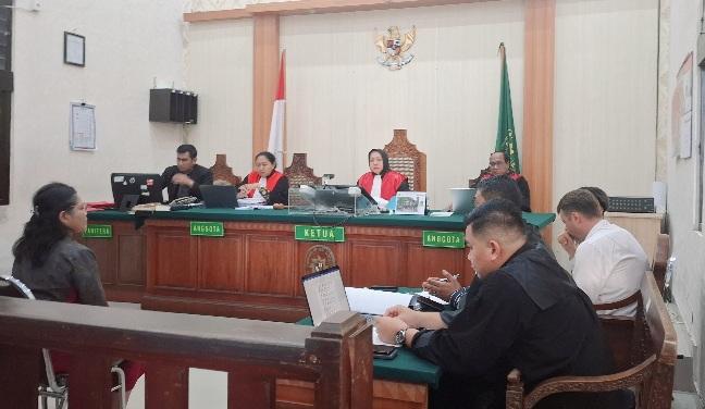 Sidang Lab Narkoba dengan terdakwa Roman Nazarenko, datangkan saksi ahli pidana, Jumat (22/8/2025). (balihotnews/rahma)
