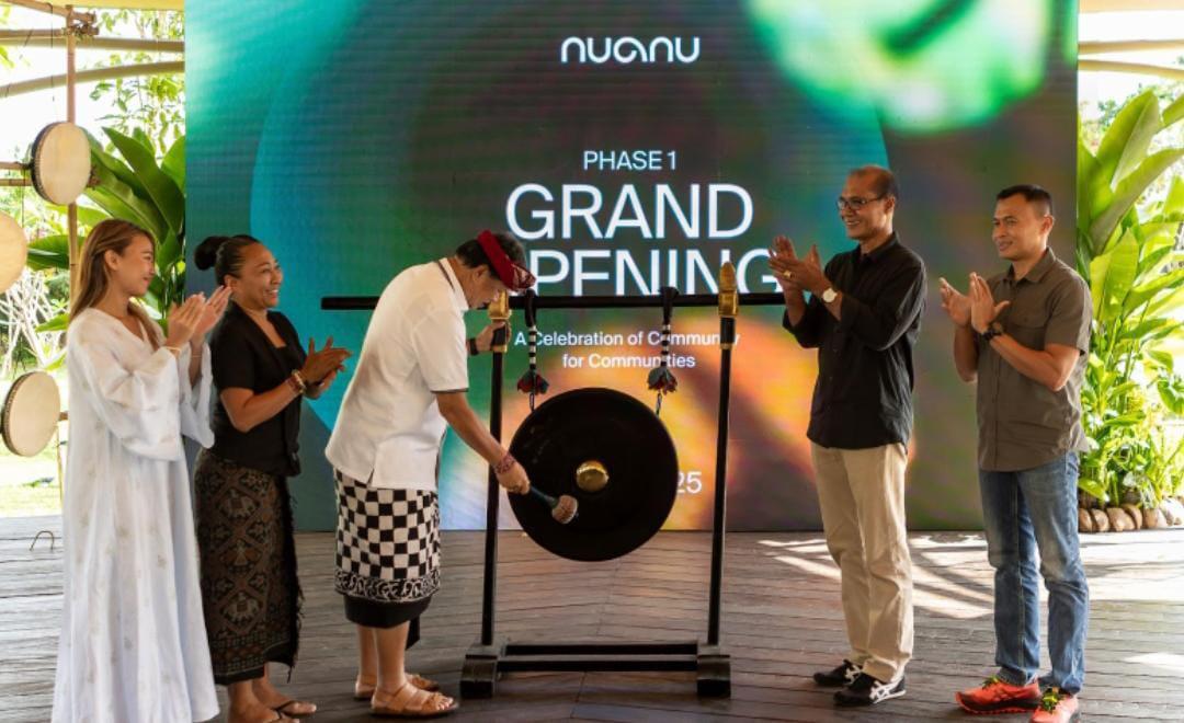 Dari kiri: Ida Ayu Astari Prada (Brand & Communications Director of Nuanu Creative City), Ni Luh Putu Ary Pertami Djelantik (Senator Republik Indonesia untuk Bali), I Made Dirga (Wakil Bupati Tabanan), Dr. I Wayan Ekadina, S.E., M.Si., (Staf Ahli Gubernur Bali Bidang Ekonomi dan Keuangan), and Letkol Inf. Trijuang Danarjati, S.A.P., M.I.P (Komandan Distrik Militer Tabanan). (balihotnews/nuanu)