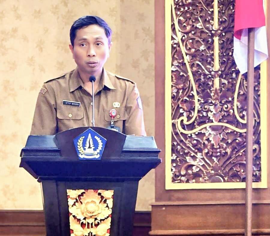 Plt. Kepala Badan Pengelola Keuangan dan Aset Daerah Kabupaten Badung, Ketut Wisuda. (Balihotnews/Ist)