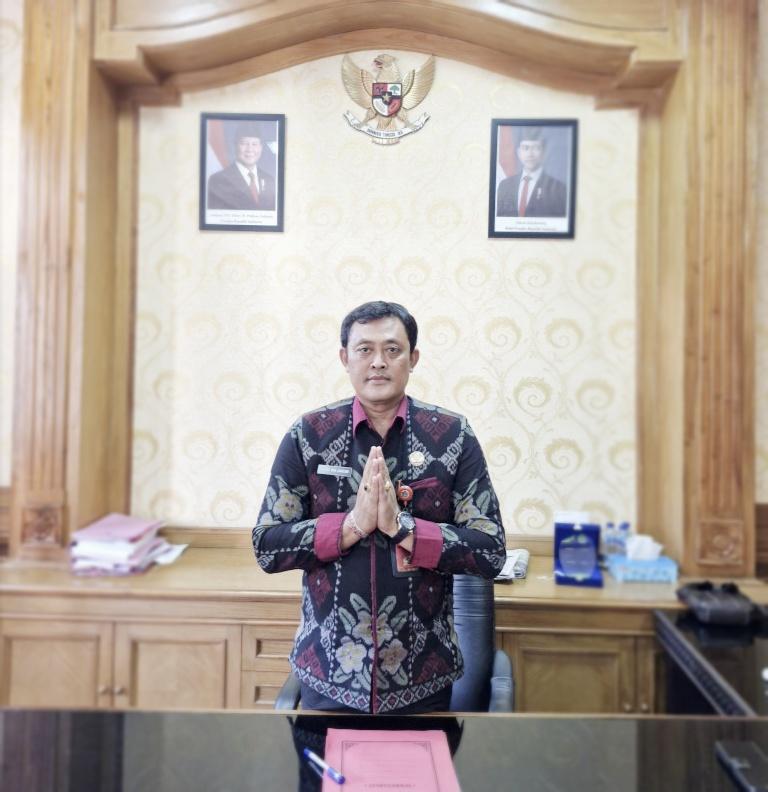Kepala Dinsos Badung, Anak Agung Ngurah Raka Sukaeling. (Balihotnews/Ist)