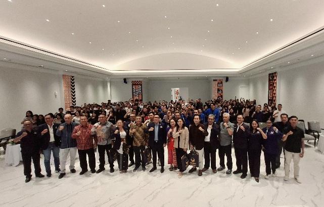 Dewan Pimpinan Wilayah (DPW) Partai NasDem Provinsi Bali menggelar seminar pendidikan politik di Kantor DPW NasDem Bali, Sabtu (8/11/2025). (balihotnews/rahma)