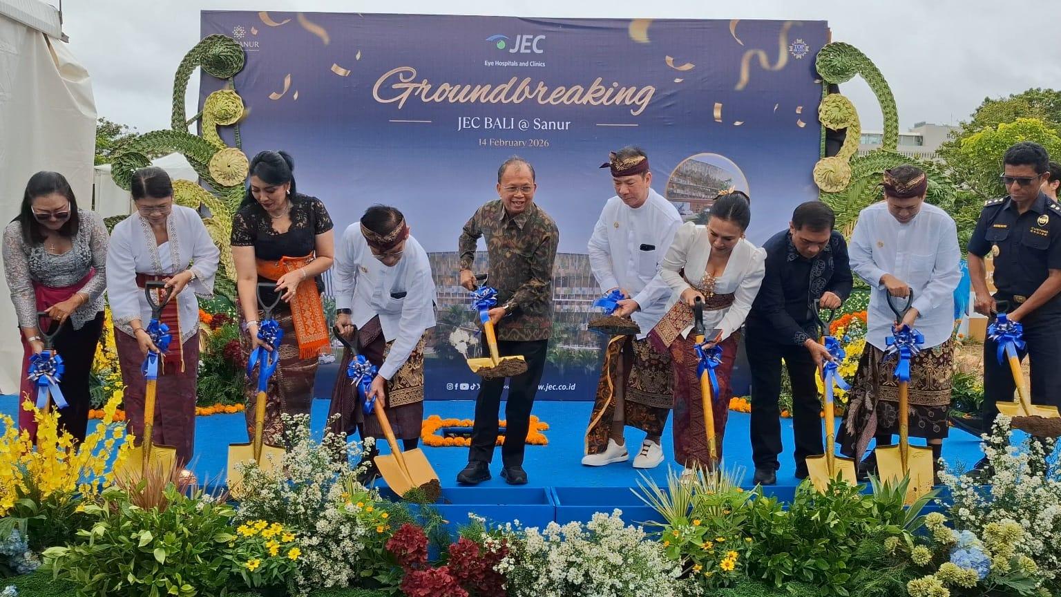 Suasana Groundbreaking atau peletakan batu pertama proyek pembangunan Rumah sakit internasional JEC Bali @ Sanur di KEK Sanur, pada Sabtu (14/2/2026). (balihotnews/rahma)