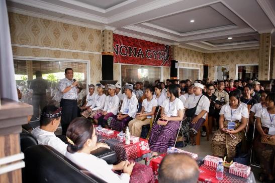 Sosialisasi Program Makan Bergizi Gratis (MBG) di Desa Banjar pada Sabtu (29/11/2025). (balihotnews/istimewa)