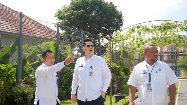 Kunjungan Staf Khusus Menteri Bidang Hubungan Kelembagaan dalam rangka Pemantauan dan Pengamanan (Pam) Natal dan Tahun Baru 2025, Senin (29/12/2025). (balihotnews/istimewa)