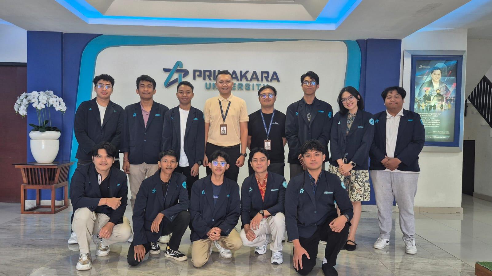 Mahasiswa Universitas Primakara yang berhasil meraih pendanaan dalam Program Pembinaan Mahasiswa Wirausaha (P2MW) 2026 yang diselenggarakan Kementerian Pendidikan, Kebudayaan, Riset, dan Teknologi (Kemendikbudristek). (dok: istimewa)